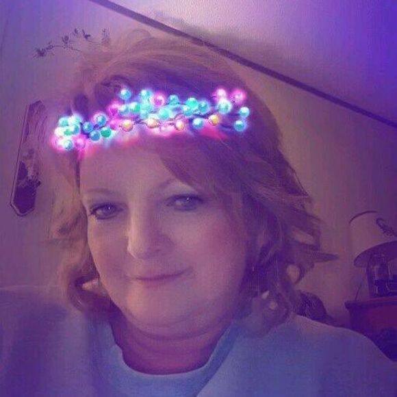 Meet your Posher, Cindy - Picture 1 of 1